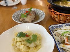 -品鲜村农家菜·阳澄湖大闸蟹(总店)