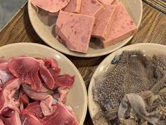 -九尺赵老四鲜鹅肠火锅