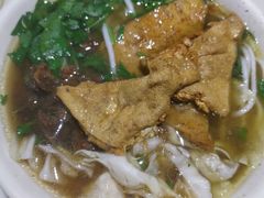 清汤牛肉粉-花溪王记牛肉粉(四季花溪商场店)