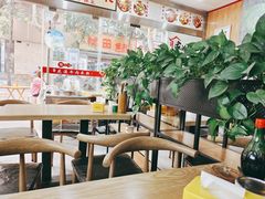 大堂-花溪牛肉米粉(华兴东街店)