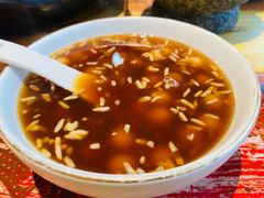 -八一路好吃街(雨田商务大厦店)