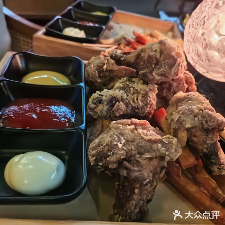 这不仅是一家酒吧