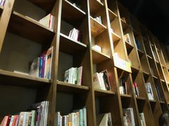 -拿渡麻辣香锅(银泰创意城店)