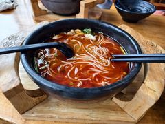 -桥香园过桥米线(国贸店)