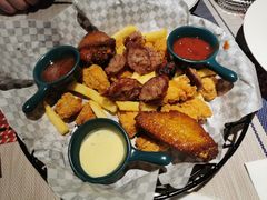 小吃拼盘-Primo·丽莫意大利窑烤披萨