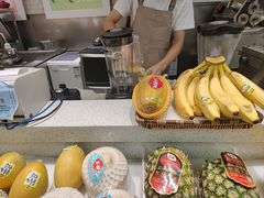 -每日新鲜水果吧(芮欧百货店)