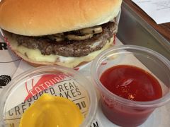 -FATBURGER 特富客汉堡(外交公寓店)