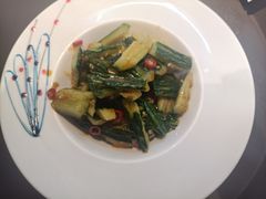 -周渝食惦·酸菜鱼精致川菜(横岗店)