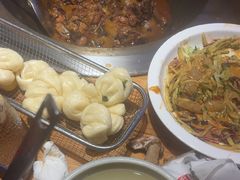 -山里屯铁锅炖·东北菜(康桥店)