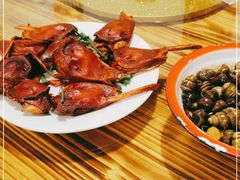 -冶建镜子·老南昌大排档·江西虾王(总店)