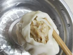 特色鲜肉小笼汤包-笑云开汤包店(网巾市店)