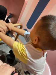 -奈尔宝家庭中心·亲子餐厅(鄞州万达店)