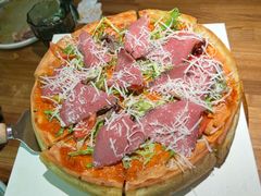 -Dragon Pizza•圆脸龙披萨·牛排餐厅