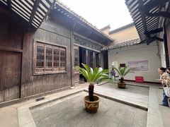 -毛泽东同志旧居
