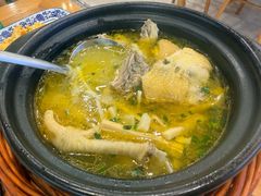 -品鲜村农家菜·阳澄湖大闸蟹(总店)