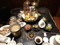 -半岛翡丽海鲜自助餐厅(观风亭店)