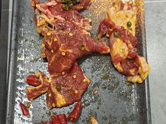 -啊美丽炭火烤肉(滑翔一店)