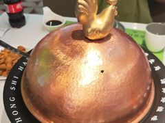 -洪氏嗨捞·广东猪肚鸡·椰子鸡火锅(西咸万象城店)