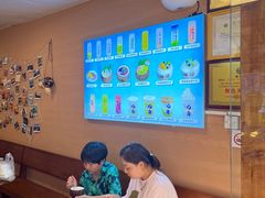 -椰吉满•鲜椰饮品(侨港黑金冠好店)