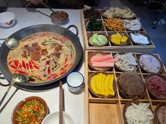 -芈重山老火锅(广州首店)