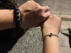 -LADY FAFA(巨鹿路陕西南路路口店)