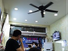 -刘信牛羊肉小炒泡馍(回民街店)