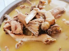 -峡谷农家乐饭店