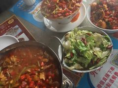 -独一佳老胡湘菜馆(矿山路店)