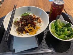 麻辣牛肉拌粉套餐-三品王(广州南店)