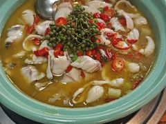 -重庆鸡公煲·青锅花椒鱼(牡丹江路店)