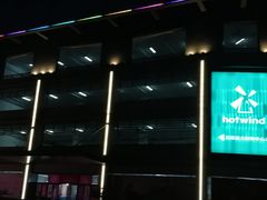 -百联南方购物中心·停车场