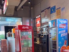 -佰人王串串香火锅(洋珠巷店)