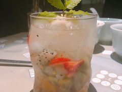 酒酿碎玉-穹六人间 people 6(岳阳路店)