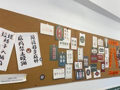 -捌贰虾蟹·江湖菜馆(江汉路店)