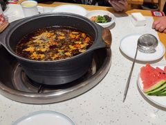 -佬缸炮江湖川菜(玉林店)