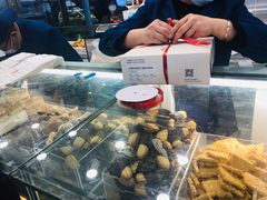 -上海哈尔滨食品厂(汇联商厦店)