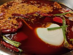 -山城年华老火锅(玉林店)