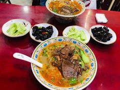 红烧牛三宝面-金杨拉面王小吃面馆·牛三宝面·红烧牛肉粉