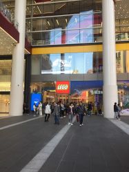 -乐高品牌旗舰店(人民广场店)