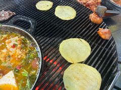 -小辣椒火盆烧烤(温泉南街店)