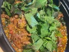 佐料薄荷牛肉-Ameigo梅果·云贵川bistro(长宁来福士店)