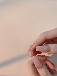 -Fanni美甲美睫皮肤管理
