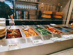 -老乡鸡(上海白玉兰广场店)