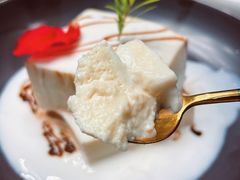 椰奶杏仁豆腐-毗陵醉·黑钻(湖塘店)
