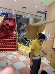 -奈尔宝·儿童乐园·亲子餐厅(前滩店)