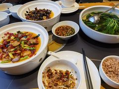 -黔蘑菇四季餐厅(观山湖店)