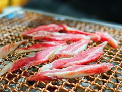 黑牛六拼-明洞阿姨·韩式酱蟹烤肉·创意料理(三元桥店)