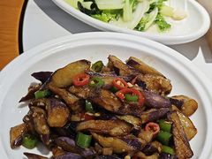 -九道菜有鸡鱼头(石鼓路店)