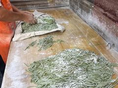 -手擀菠菜面(西康路店)