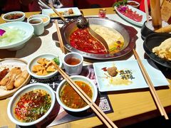 -麻辣英雄重庆火锅(二城广场店)